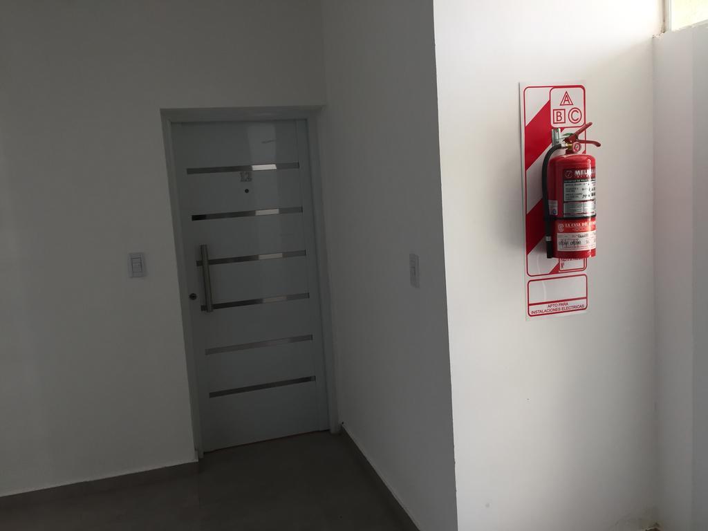 Altos Del Lago Apartment Potrero de los Funes Luaran gambar