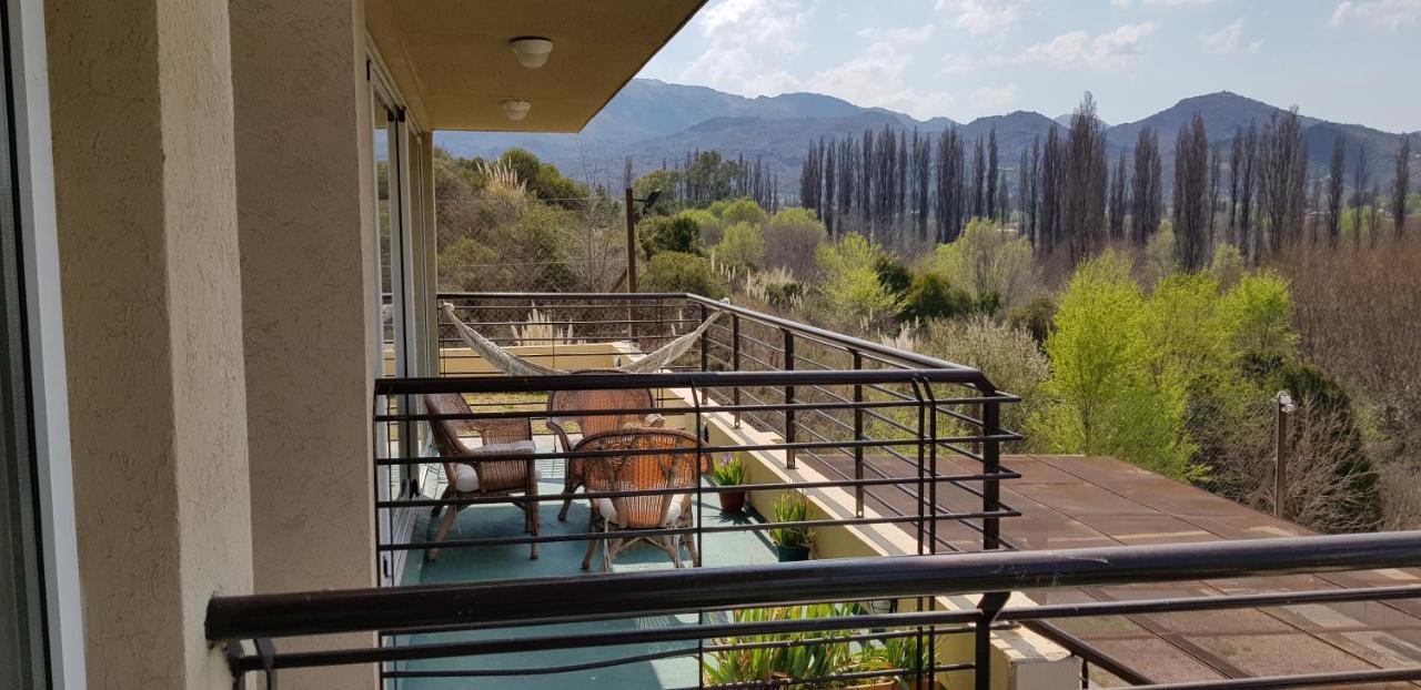Altos Del Lago Apartment Potrero de los Funes Luaran gambar