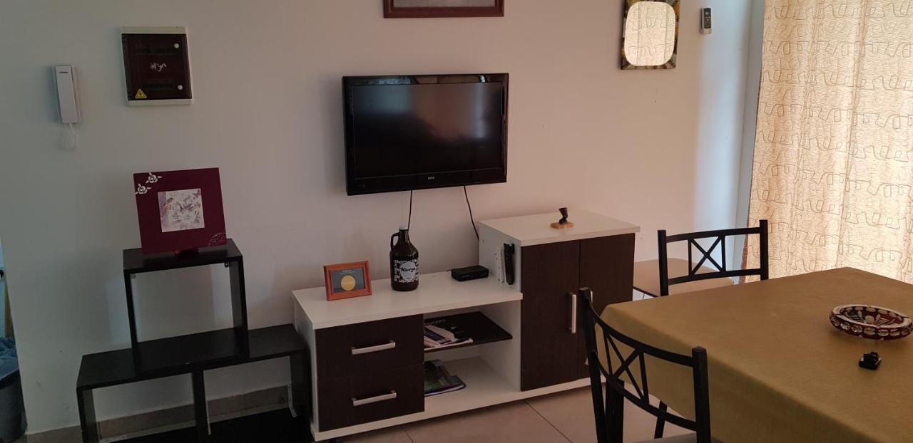 Altos Del Lago Apartment Potrero de los Funes Luaran gambar